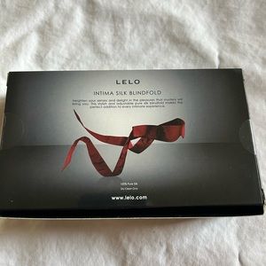 Leo Intima Silk Blindfold 🫦